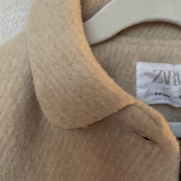 Coat - Picture 6 of 6